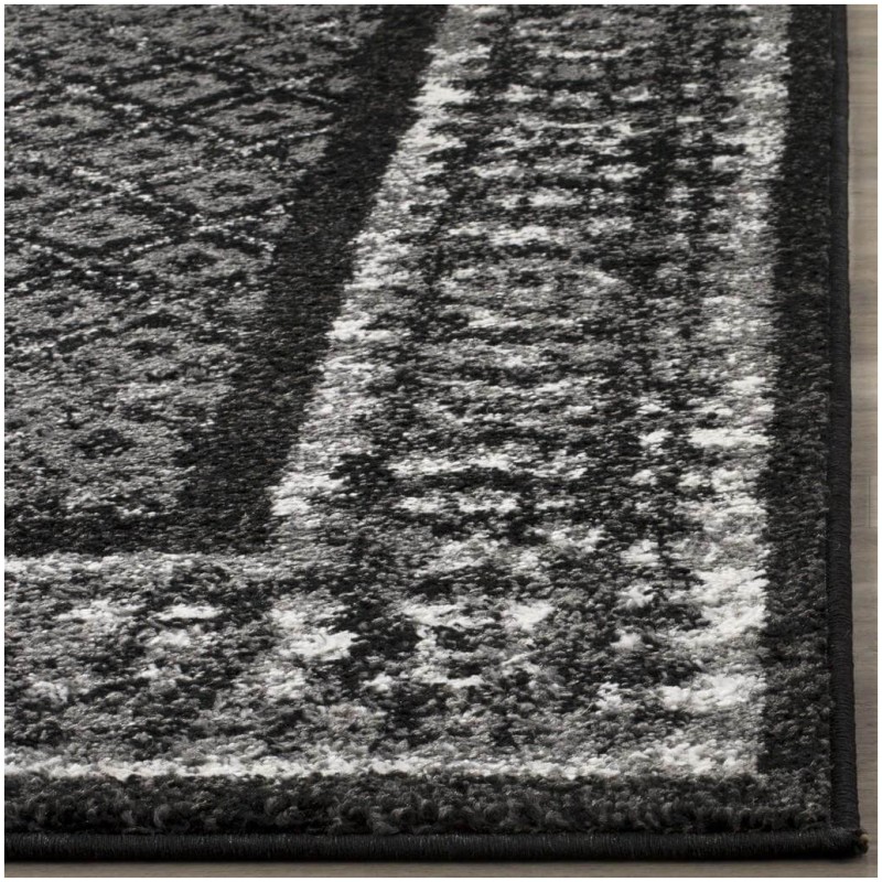 Tapete Adira Enmarcado Tribal en Negro