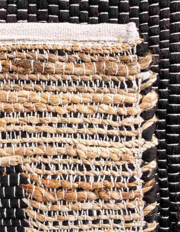 Tapete Borde Mezclado en Negro y Natural