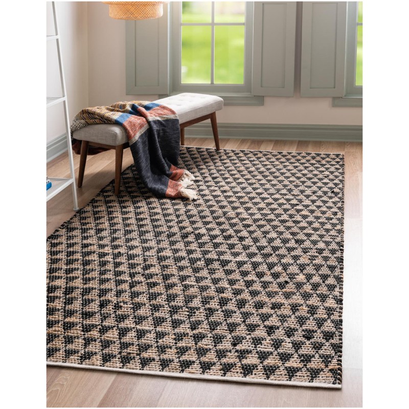 Tapete Trenzado Natural en Triangulos Negro y Natural