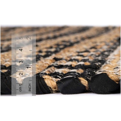 Tapete Trenzado Natural en Triangulos Negro y Natural