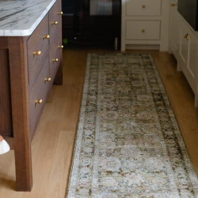 Tapete Principado Medallón Oriental en Verde y Café